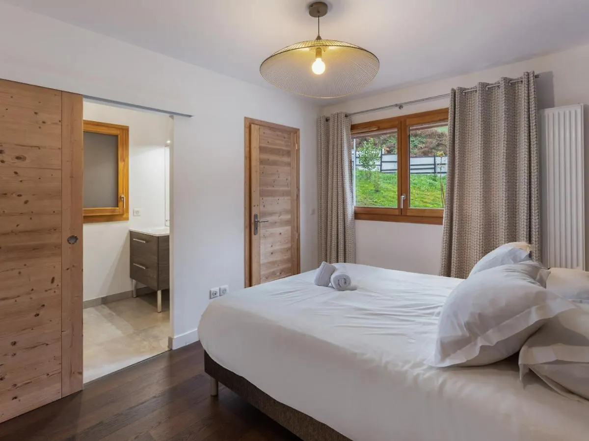 Appartement Moderne Avec 3 Chambres, Terrasse, Garage Et Services Inclus A Megeve - Fr-1-569-131 法国